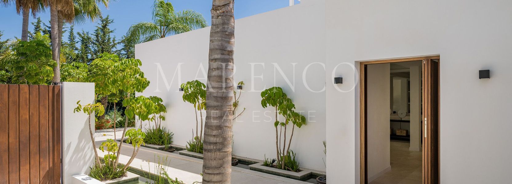 Villa in Las Brisas, Nueva Andalucia, Marbella