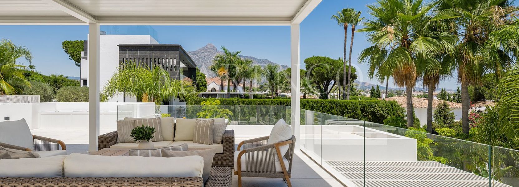 Villa in Las Brisas, Nueva Andalucia, Marbella