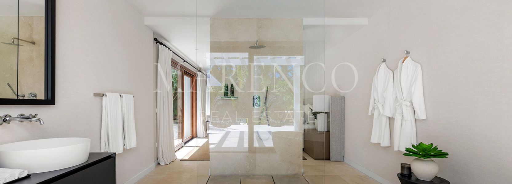 Villa in Las Brisas, Nueva Andalucia, Marbella