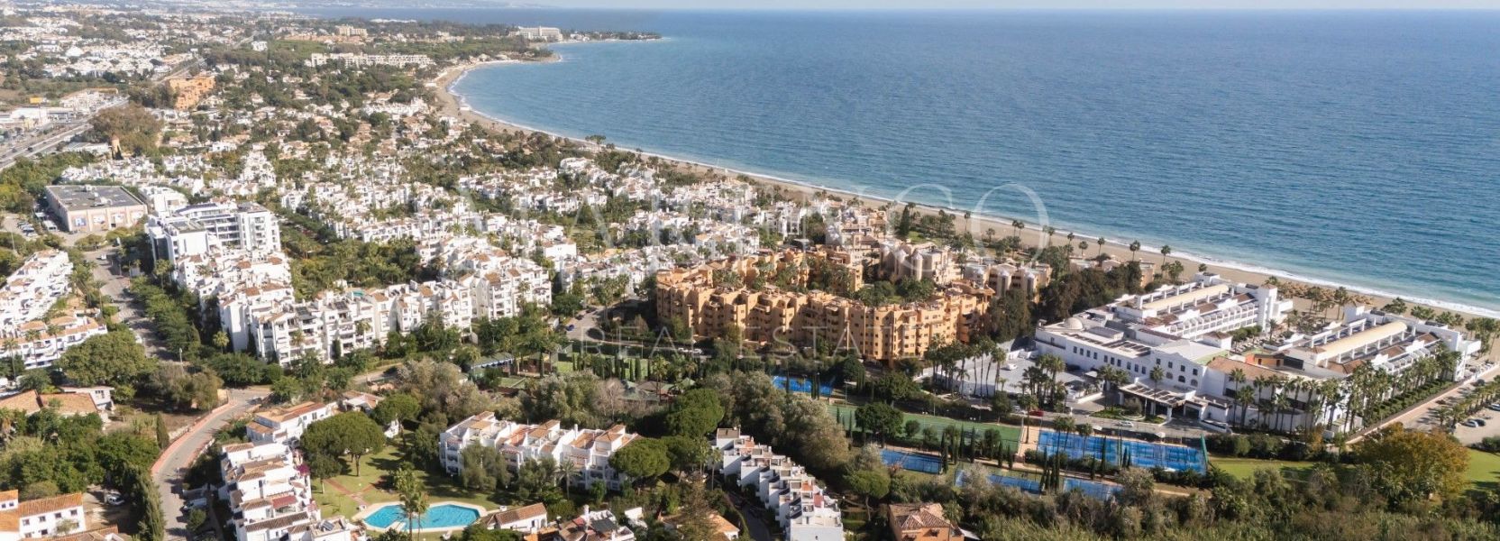 Town House in New Golden Mile, Estepona East, Estepona