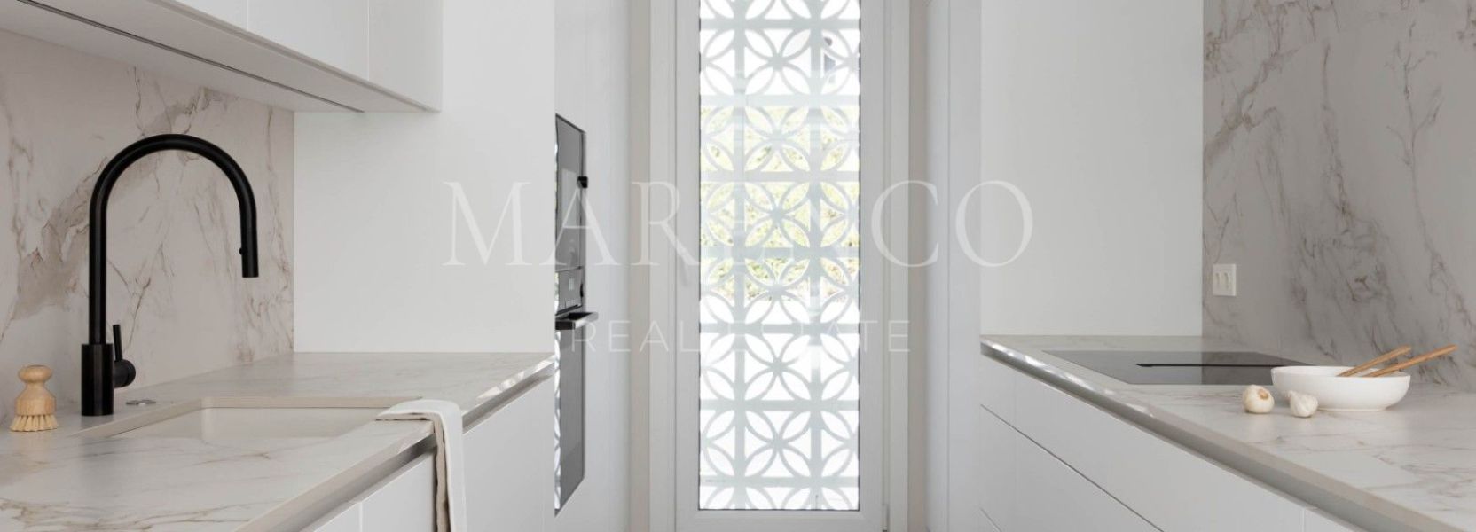 Town House in New Golden Mile, Estepona East, Estepona
