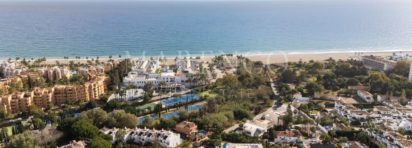 Town House in New Golden Mile, Estepona East, Estepona