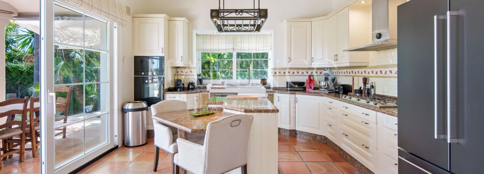 Villa en Haza del Conde, Nueva Andalucia, Marbella