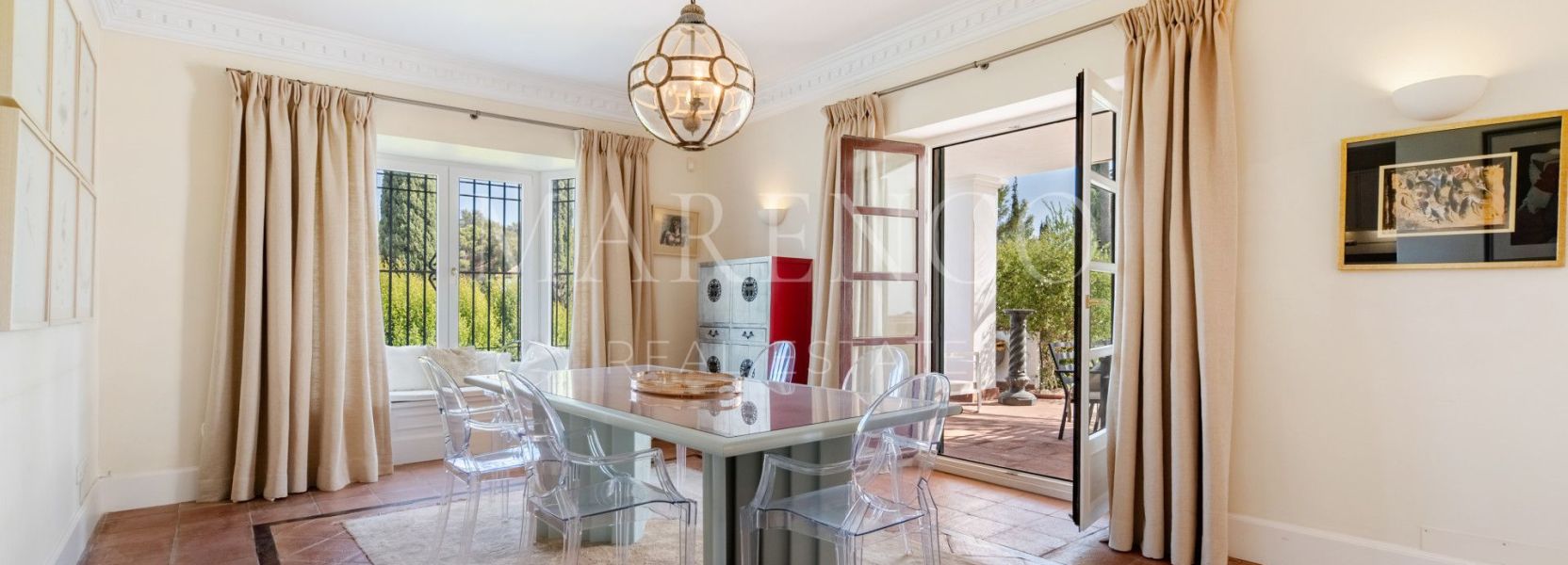Villa en Puerto del Almendro, Benahavis