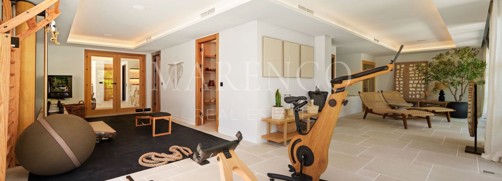 Villa in Nueva Andalucia, Marbella