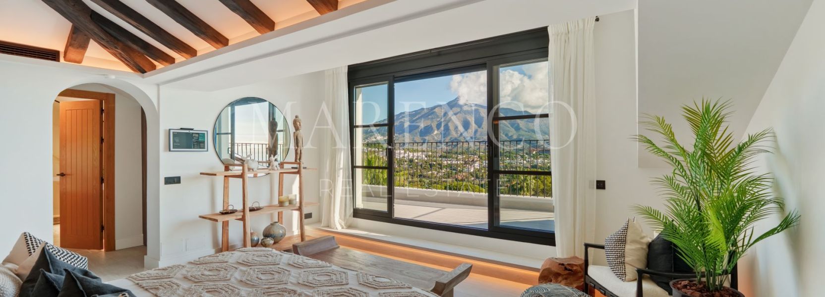 Villa in Nueva Andalucia, Marbella