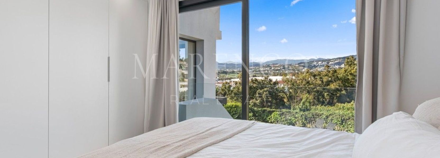 Villa Pareada en Nueva Andalucia, Marbella