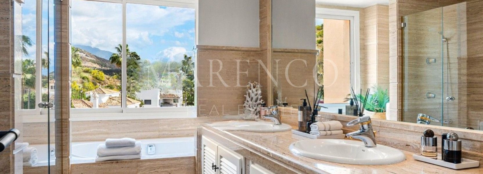 Apartment  in Albatross Hill, Nueva Andalucia, Marbella