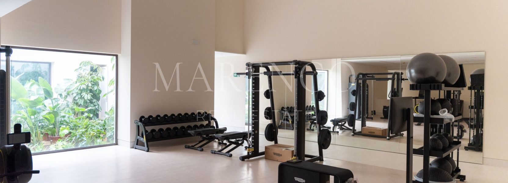 Appartement begane grond in Marbella Golden Mile, Marbella