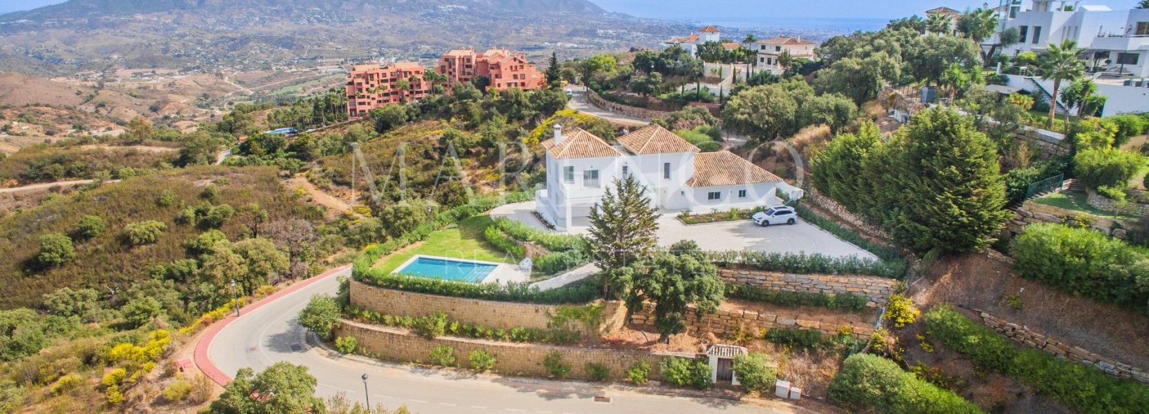Villa  in La Mairena, Marbella Oost, Marbella
