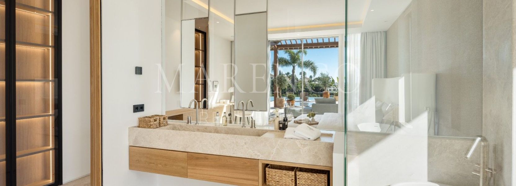 Villa in La Cerquilla, Nueva Andalucia, Marbella