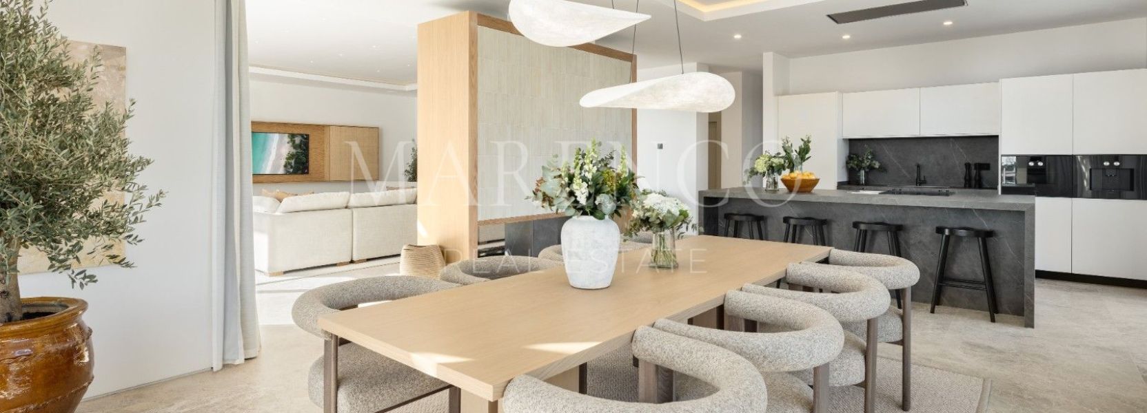 Villa in La Cerquilla, Nueva Andalucia, Marbella