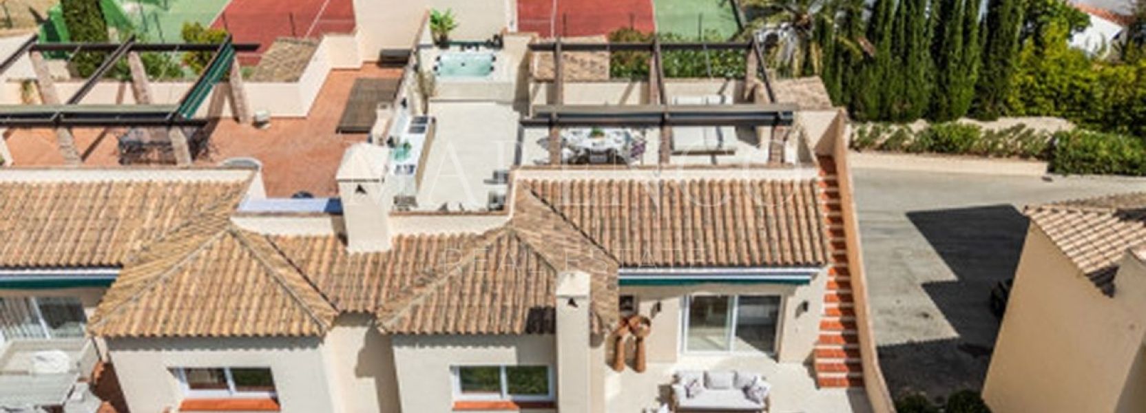 Duplex Penthouse in Nueva Andalucia, Marbella