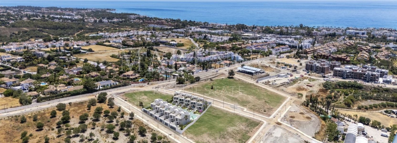 Geschakeld huis in Cancelada, Estepona Oost, Estepona
