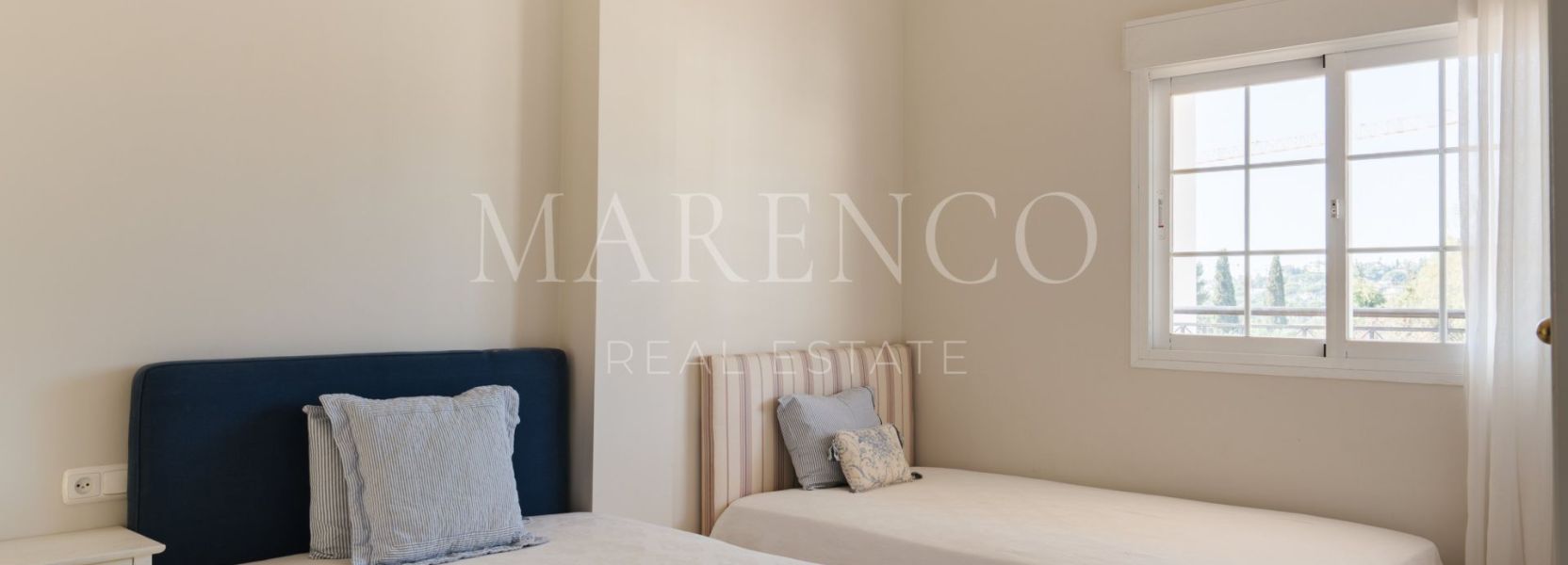 Duplex Penthouse in Nueva Andalucia, Marbella