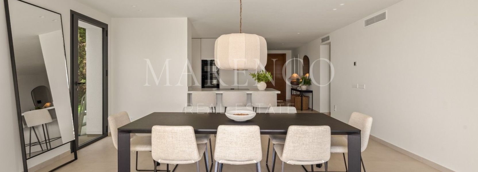 Villa in Elviria, Marbella East, Marbella