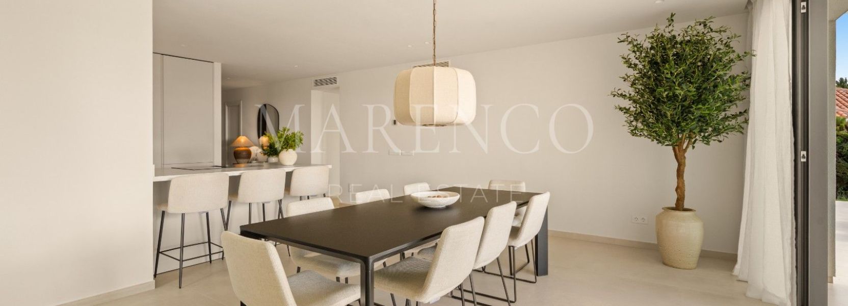 Villa in Elviria, Marbella East, Marbella