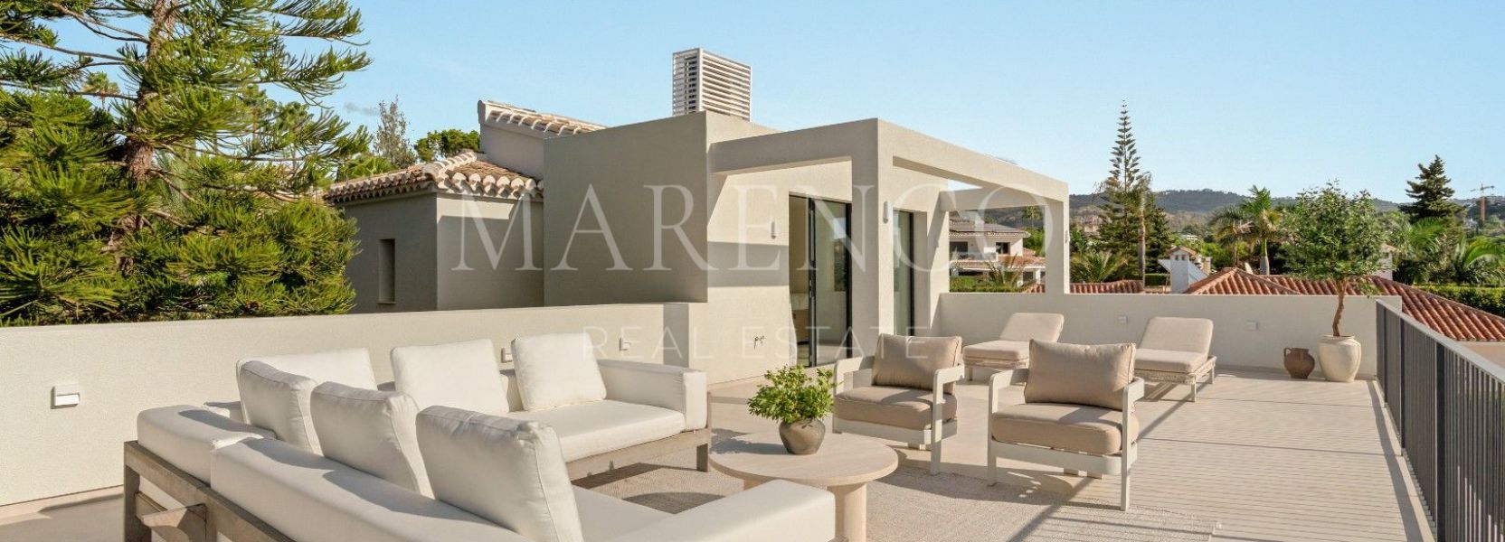 Villa in Elviria, Marbella East, Marbella