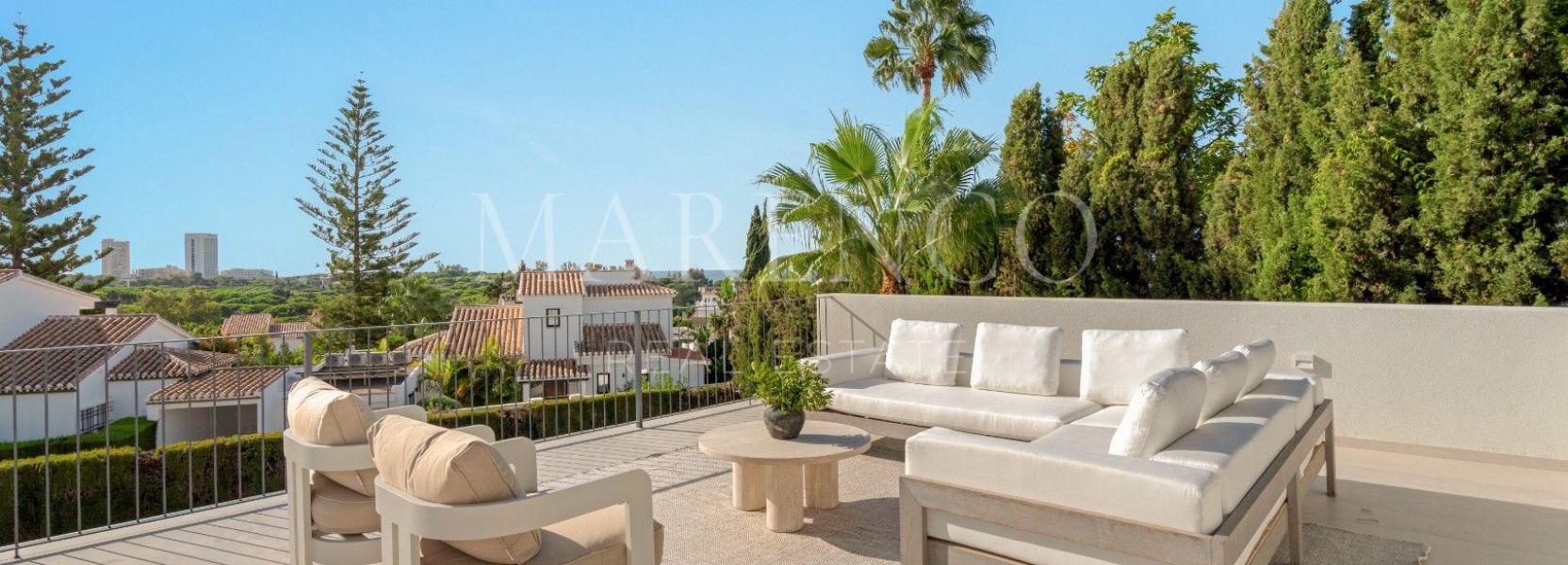 Villa in Elviria, Marbella East, Marbella