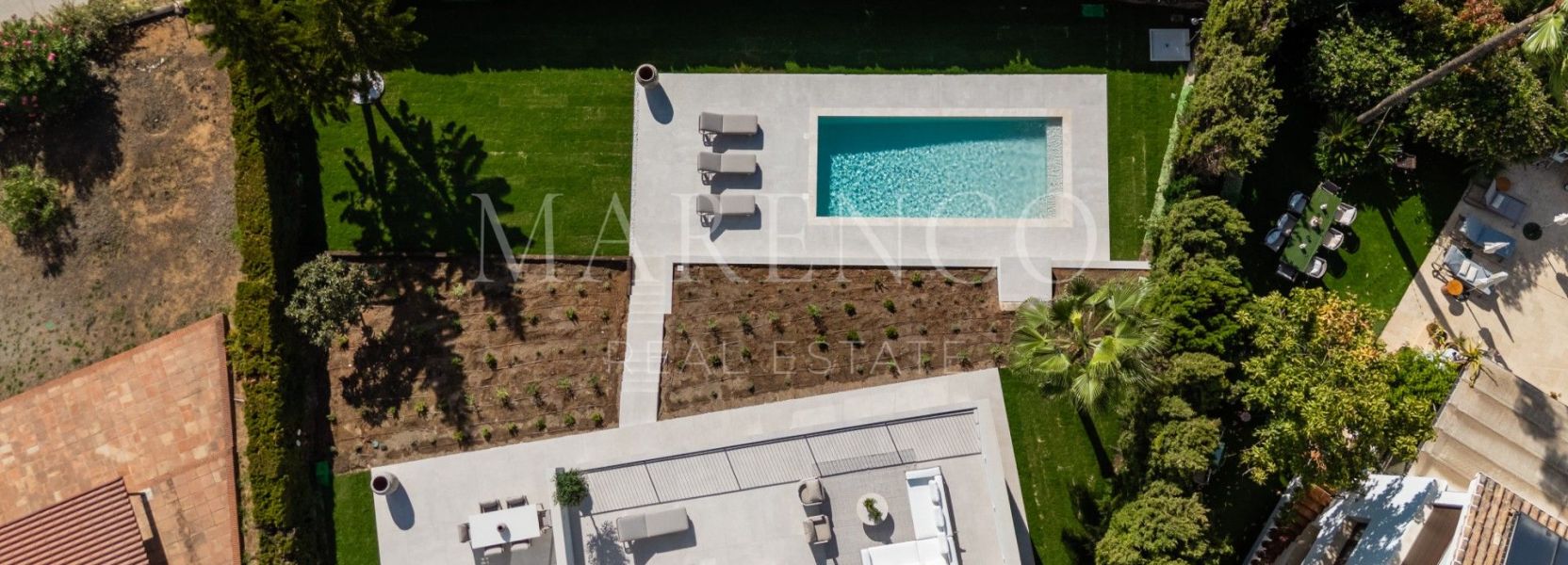 Villa in Elviria, Marbella East, Marbella
