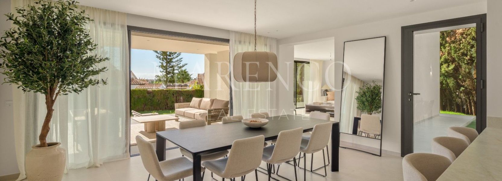 Villa in Elviria, Marbella East, Marbella