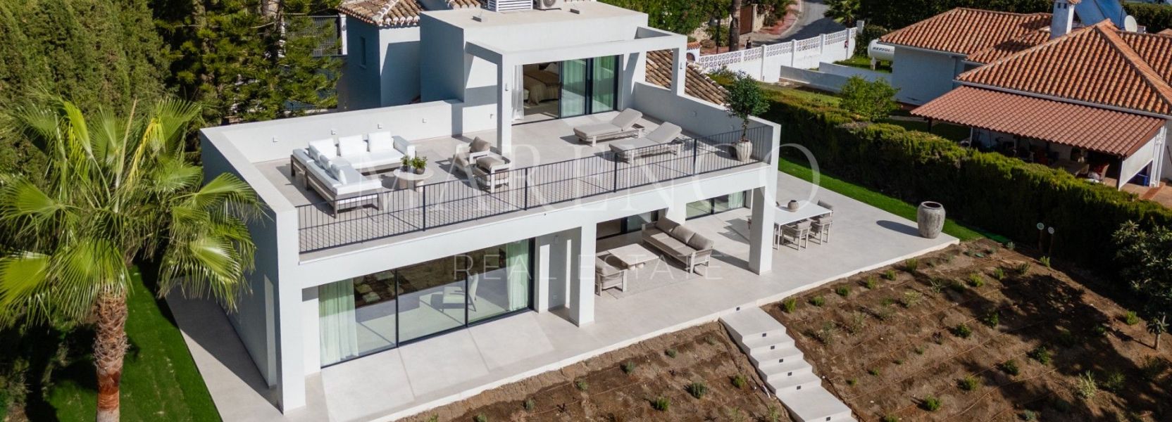 Villa in Elviria, Marbella East, Marbella