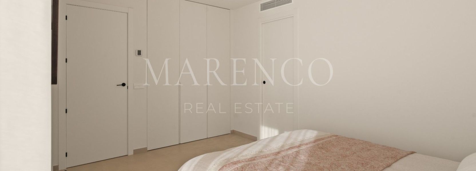 Villa in Elviria, Marbella East, Marbella