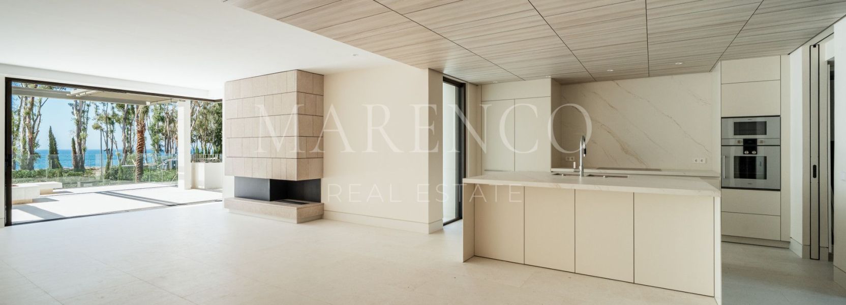 Duplex Penthouse  in Marbella Golden Mile, Marbella