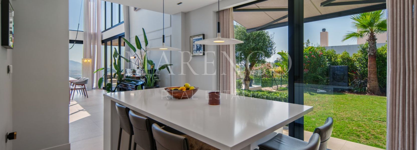Villa in Marbella East, Marbella