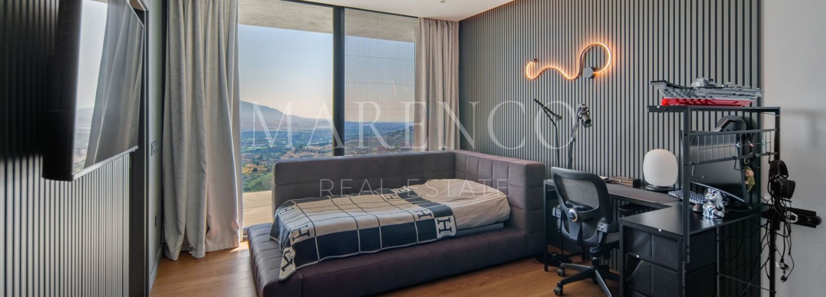 Villa in Marbella East, Marbella