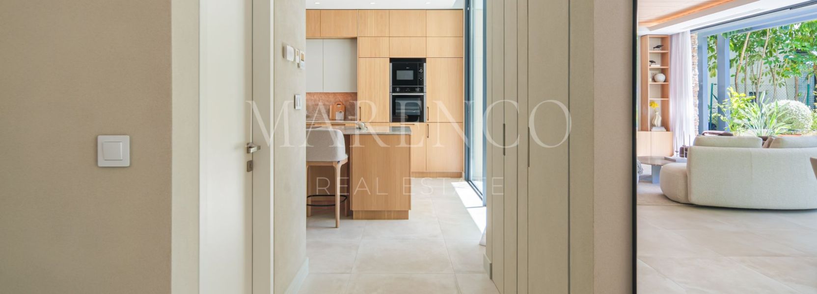 Villa  en New Golden Mile, Estepona Este, Estepona
