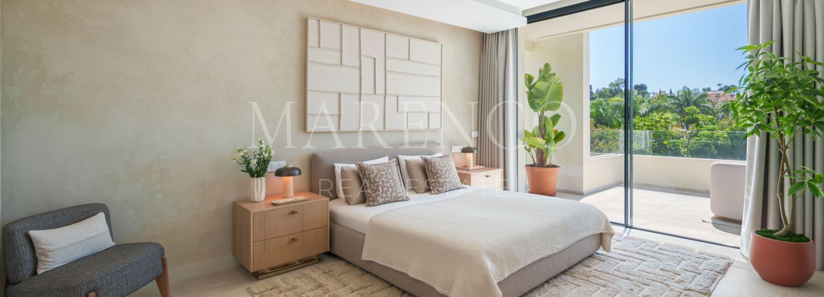 Villa  en New Golden Mile, Estepona Este, Estepona
