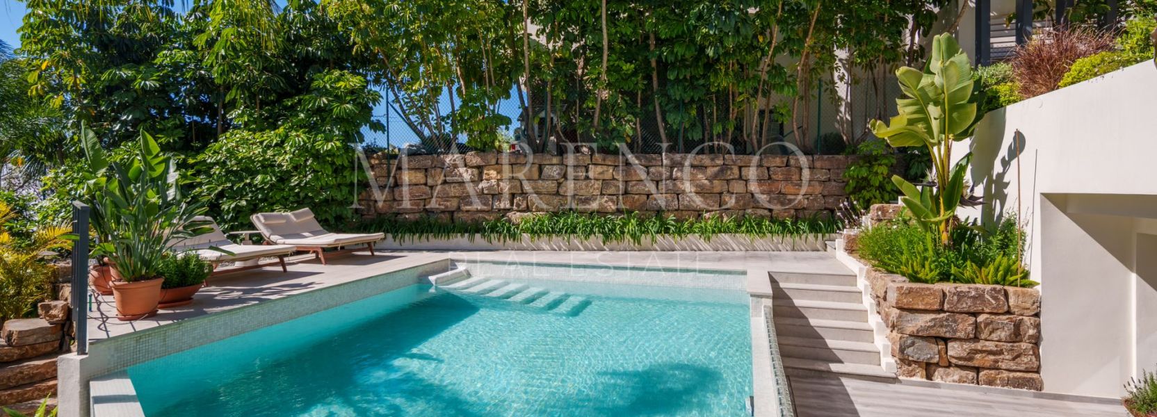Villa  en New Golden Mile, Estepona Este, Estepona
