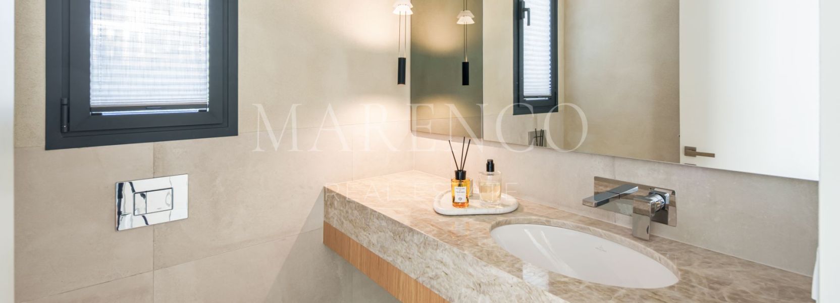 Villa  en New Golden Mile, Estepona Este, Estepona