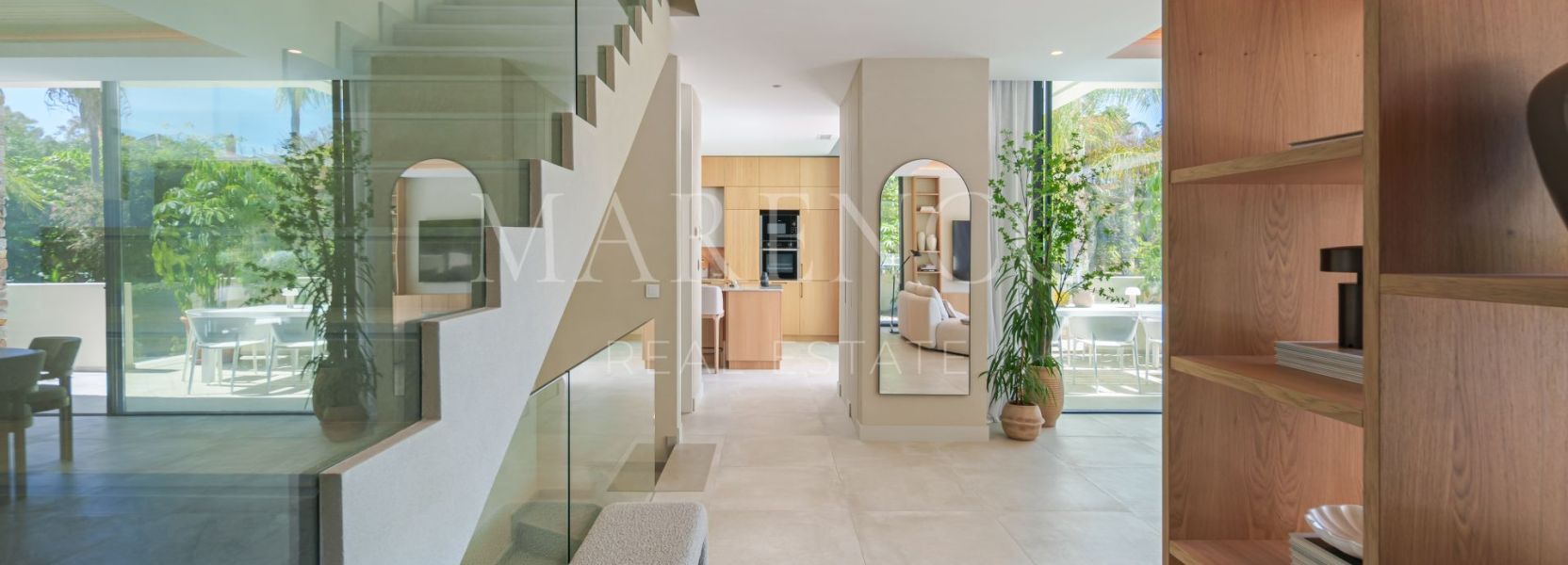 Villa  en New Golden Mile, Estepona Este, Estepona