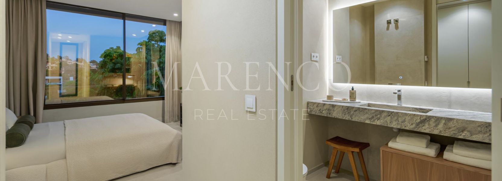 Villa  en New Golden Mile, Estepona Este, Estepona