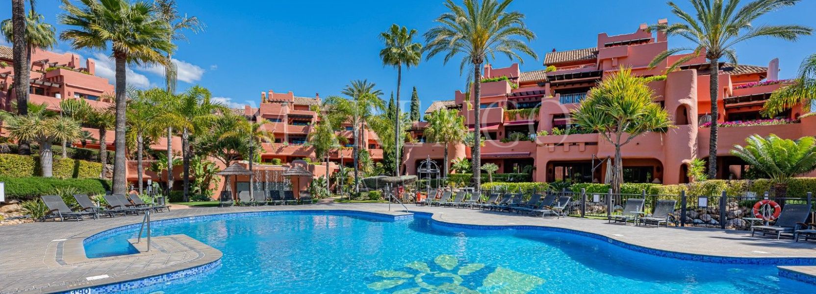 Atico Duplex  en Torre Bermeja, Estepona Este, Estepona