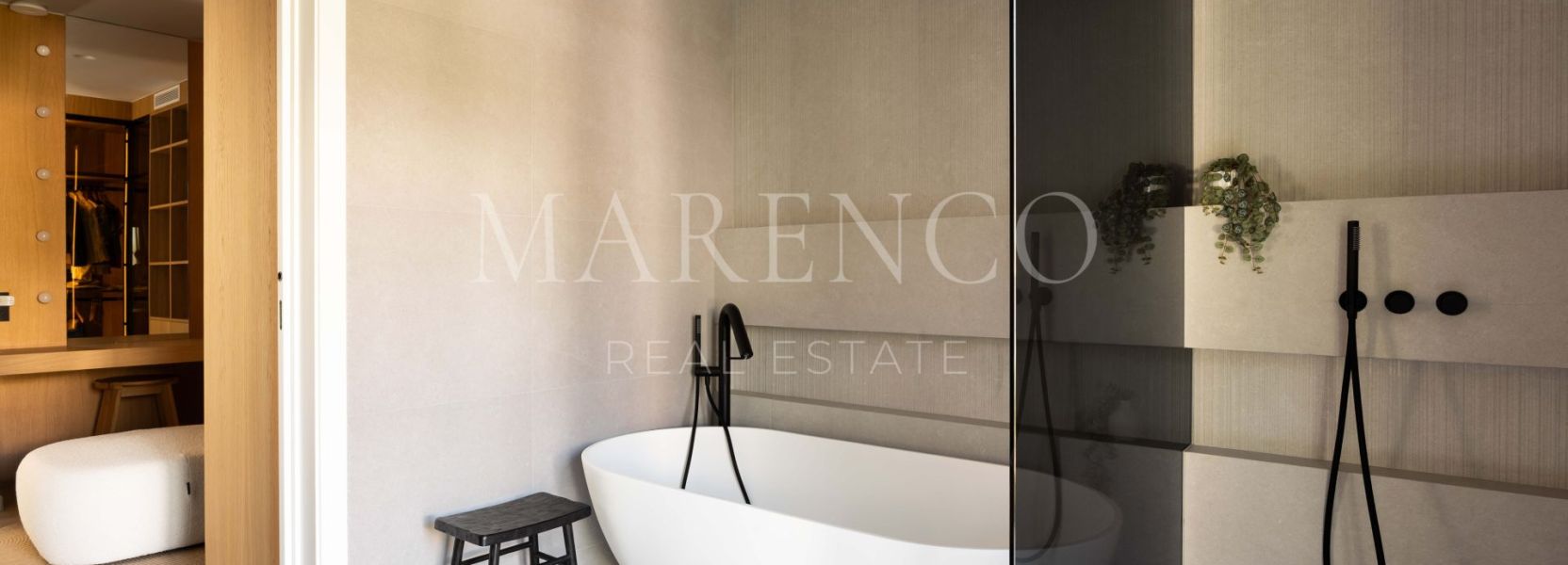 Villa  in Marbella Country Club, Nueva Andalucia, Marbella