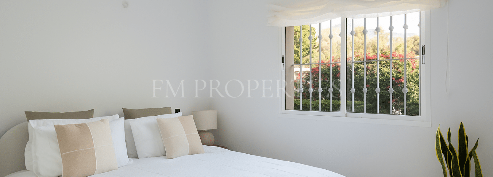 Appartement rez de chaussée  à Pueblo de Las Brisas, Nueva Andalucia, Marbella