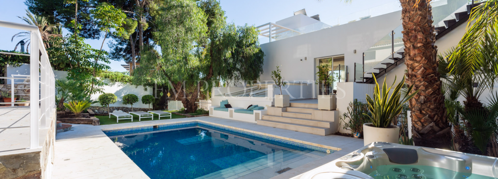Villa  en Nueva Andalucia, Marbella