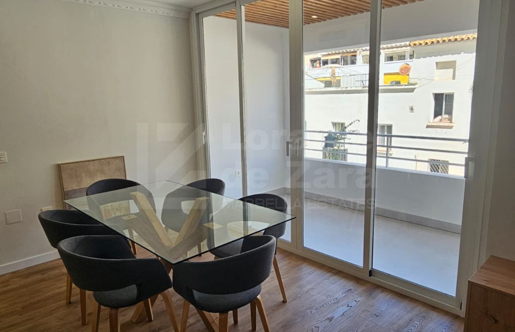 Apartamento de 2 dormitorios recien reformado junto a la playa en Marbella centro