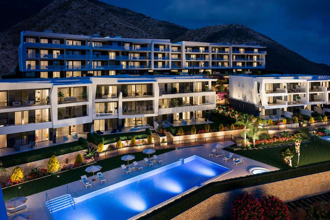 Higuerón Bay Residences – Vida costera moderna con vistas al Mediterráneo