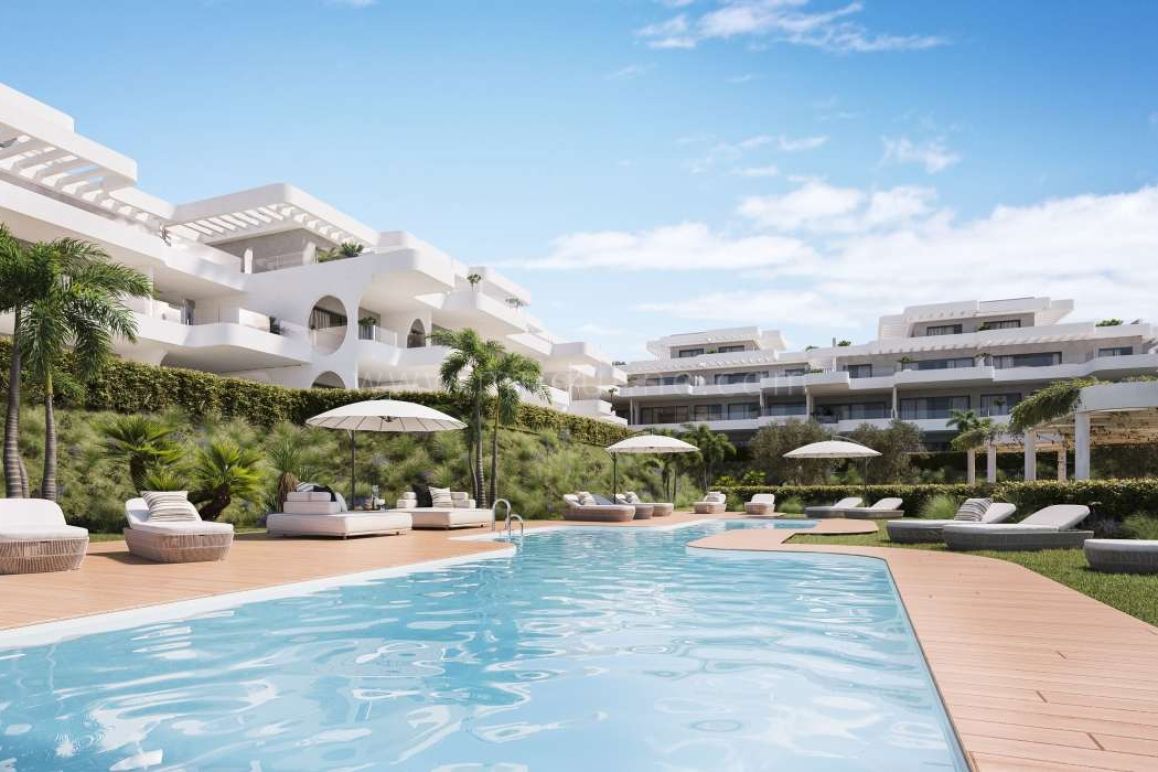 Lagumare41 – Apartamentos contemporáneos con piscinas privadas y áticos en Estepona, Costa del Sol