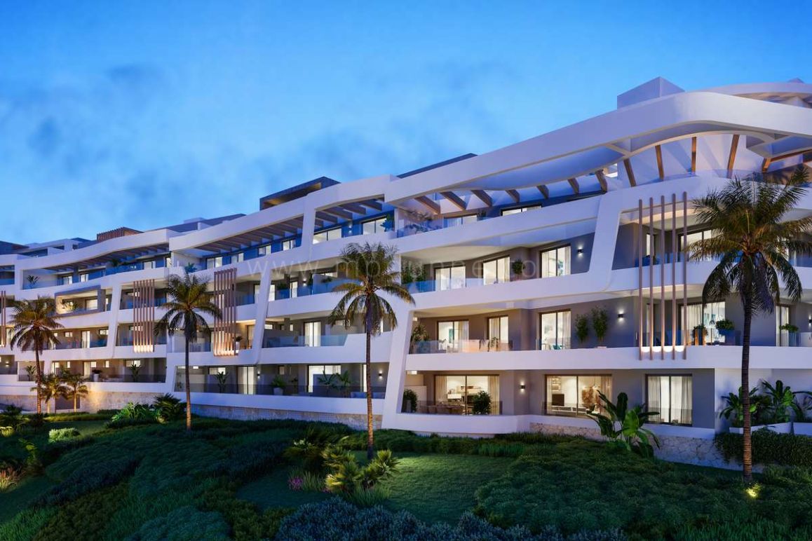 Golfside Living in Guadalmina Alta, Marbella