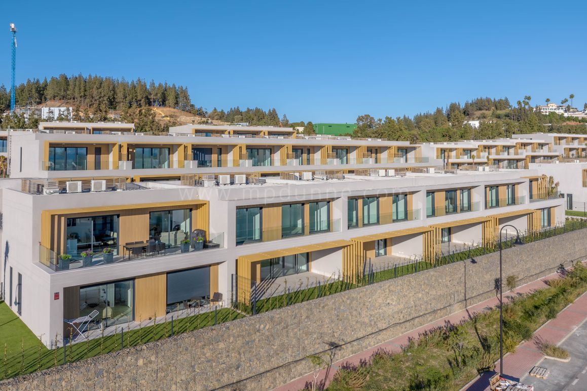 Casas Modernas en El Chaparral, Costa del Sol