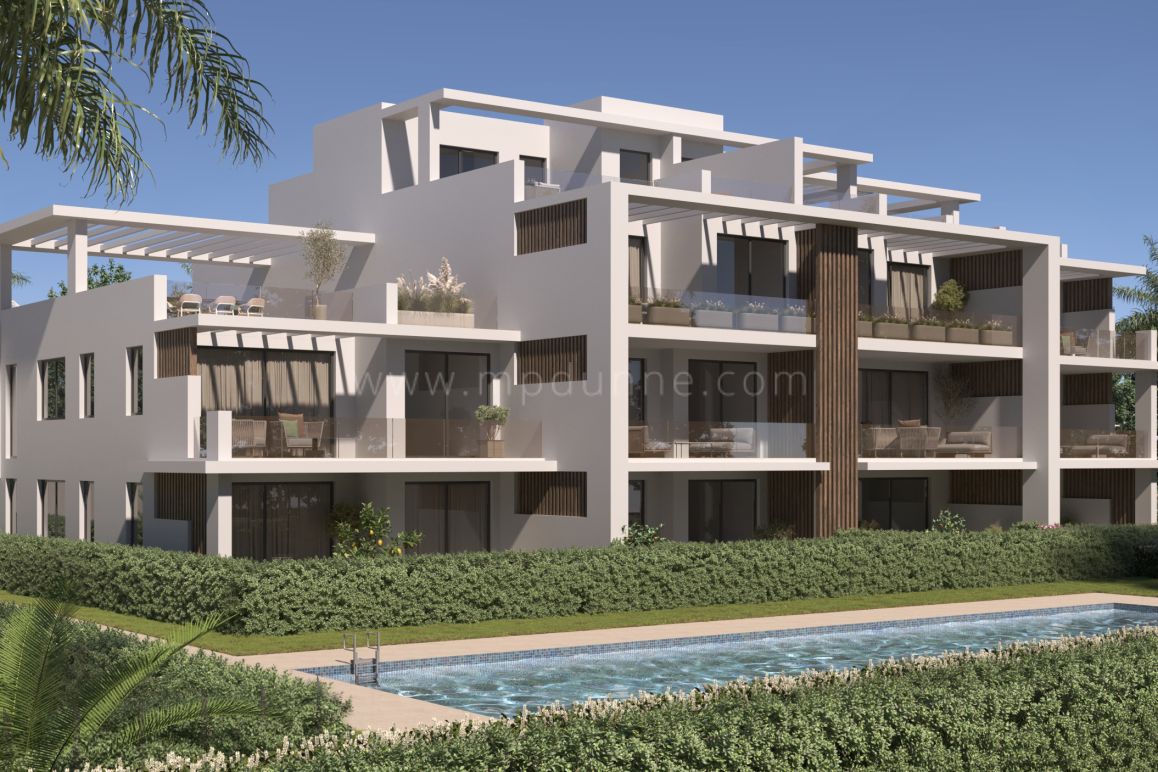 Apartamento en planta baja sobre plano en la Nueva Milla de Oro, Estepona