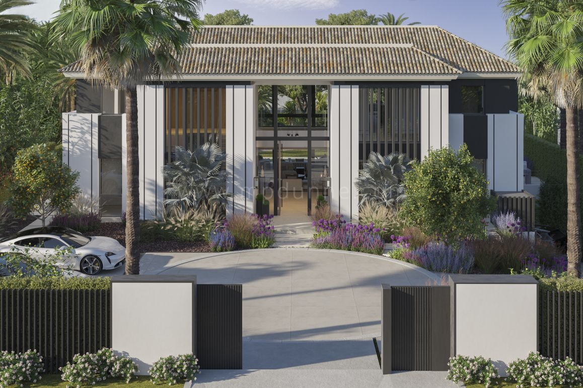 Modern Villa with Sea and Mountain Views in Rocío de Nagüeles