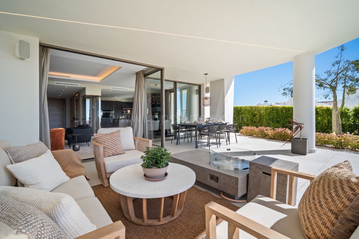 Villa de Quatre Chambres avec Vues Panoramiques à Nueva Andalucía