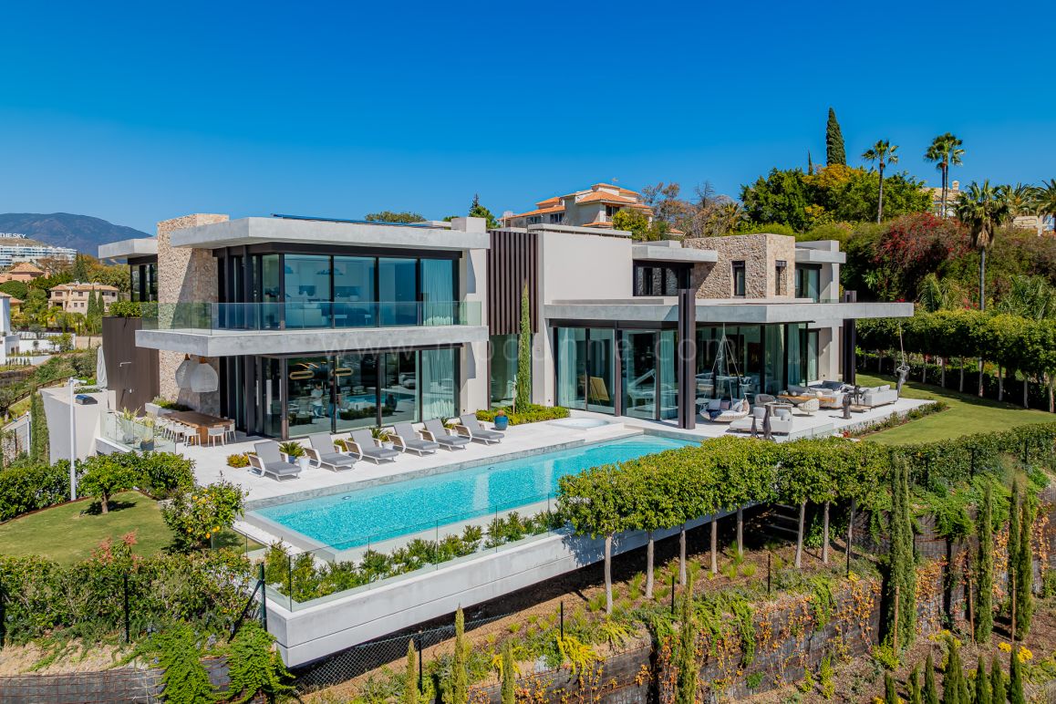 Luxusvilla mit Panoramablick auf das Meer in Lomas de La Quinta