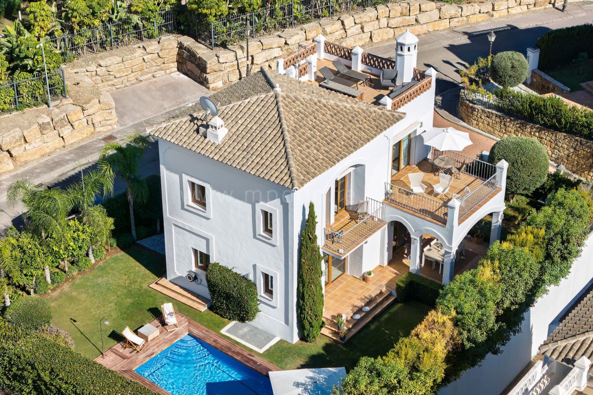 Moderne Villa mit Meerblick in Estepona